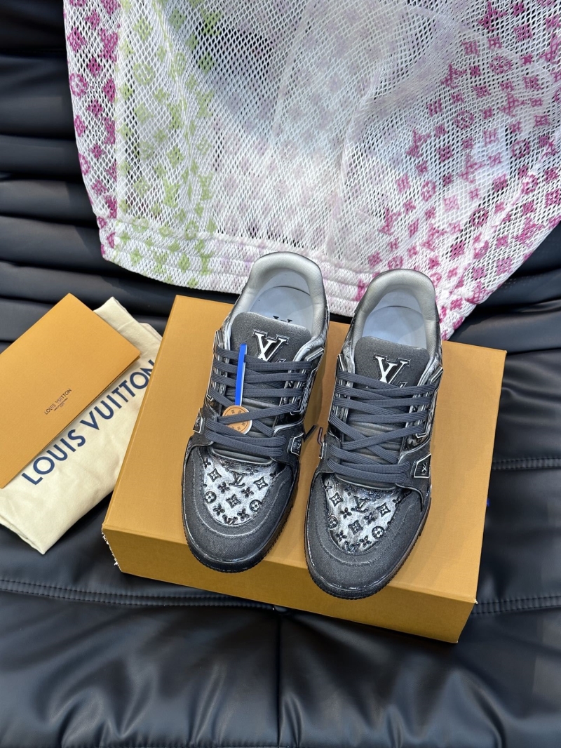 Louis Vuitton Sneakers